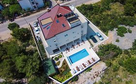 Apartment Royal II